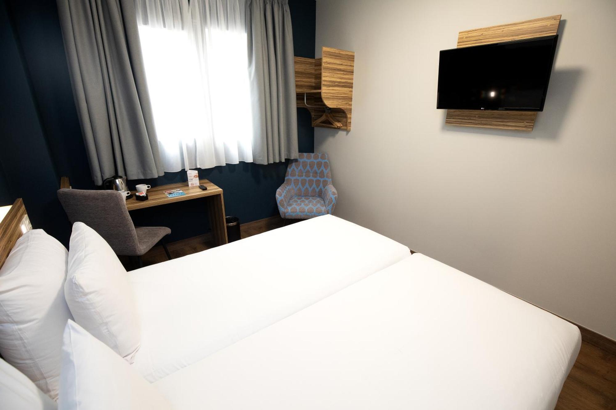 Travelodge Madrid Metropolitano Oda fotoğraf