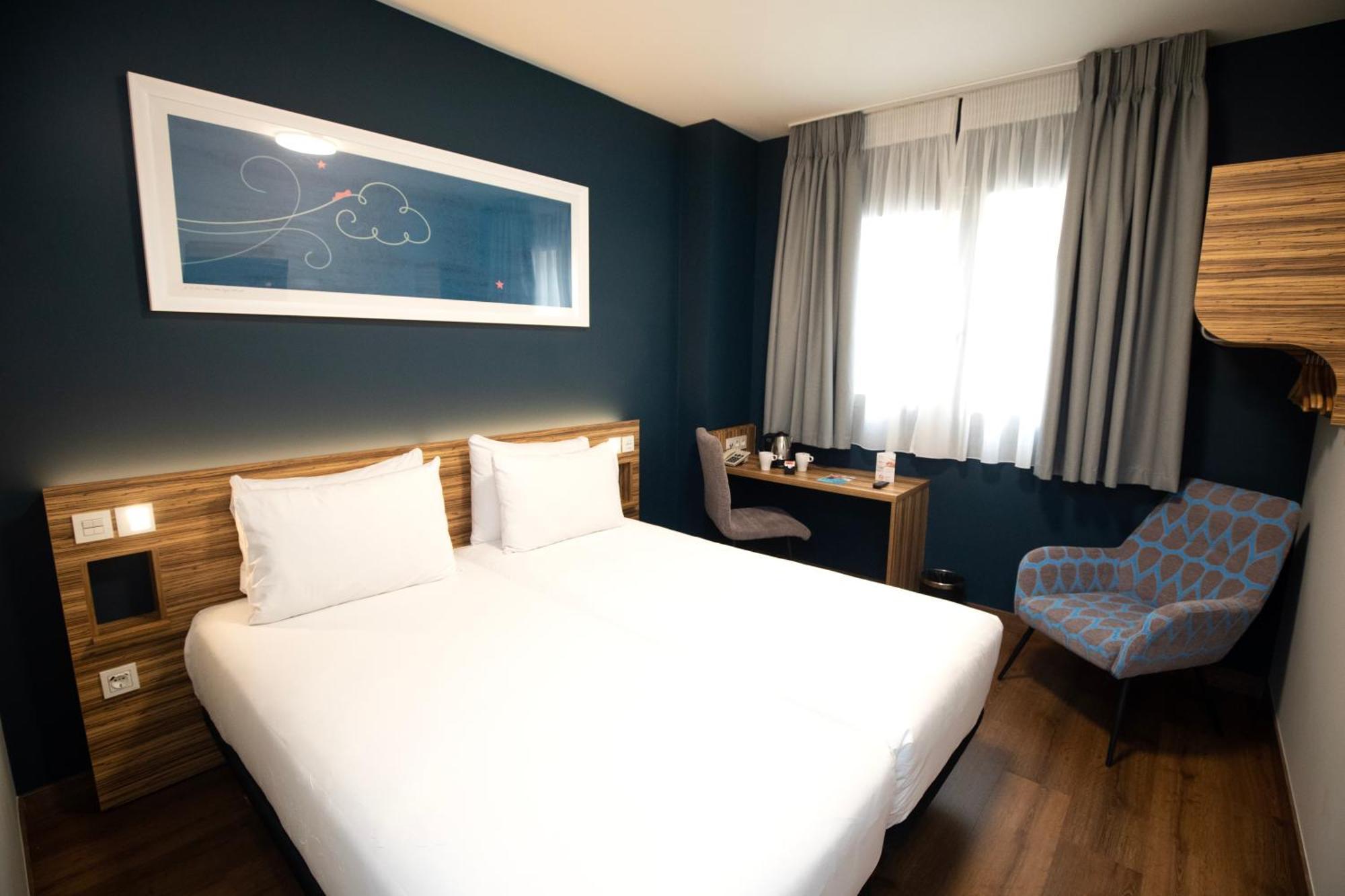 Travelodge Madrid Metropolitano Oda fotoğraf
