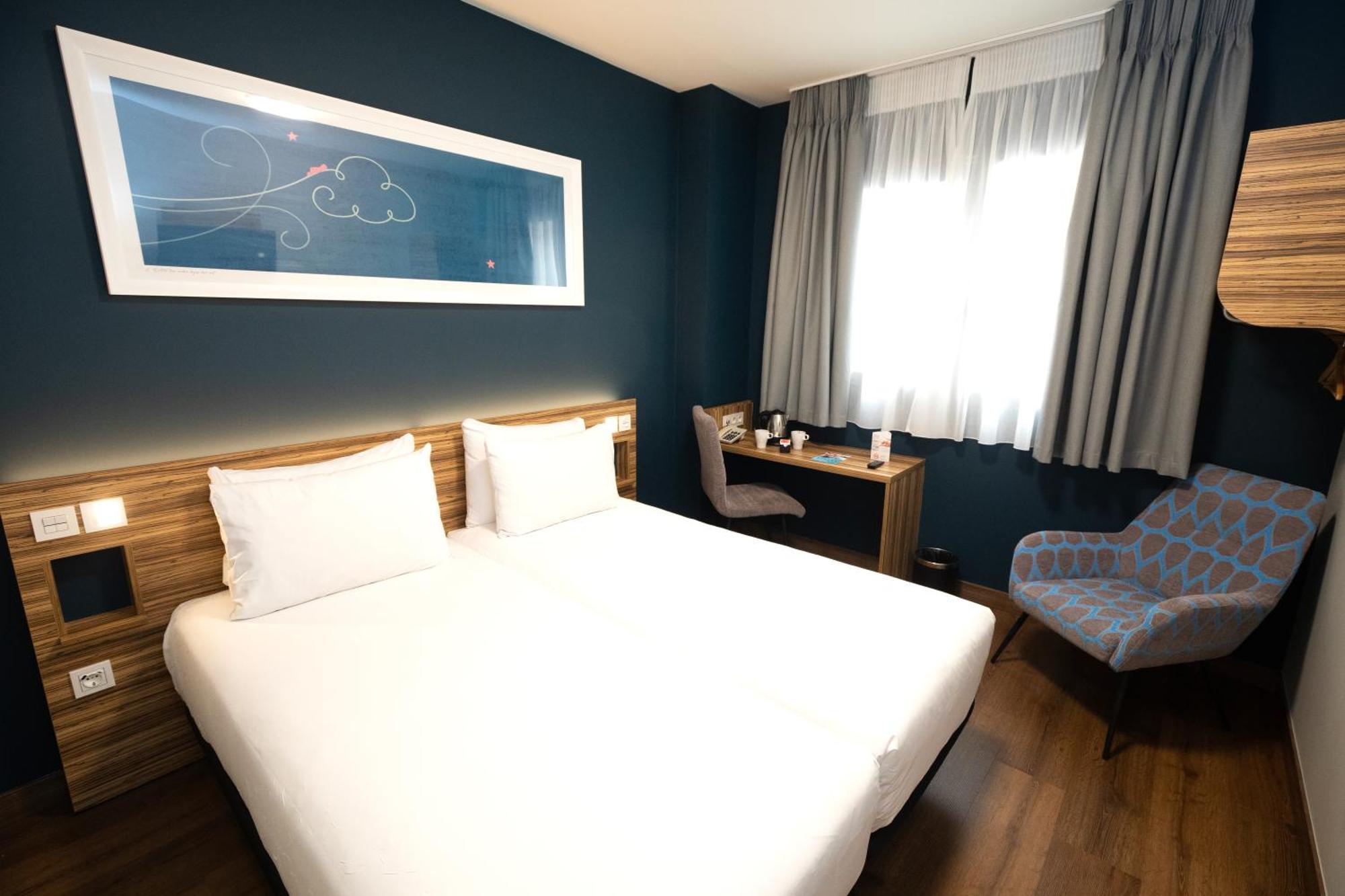 Travelodge Madrid Metropolitano Oda fotoğraf