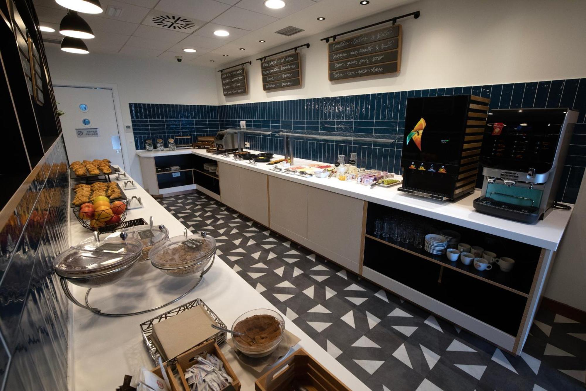 Travelodge Madrid Metropolitano Dış mekan fotoğraf